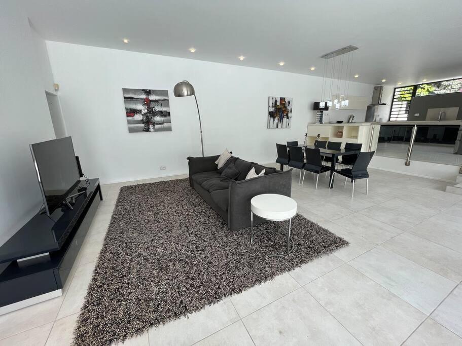 Villa Moderne A Trou Aux Biches Esterno foto